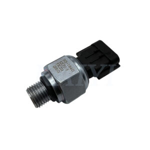 7861-93-1840  Komatsu 200-240-8 Low Voltage Sensor for PC200/220/240/360-8